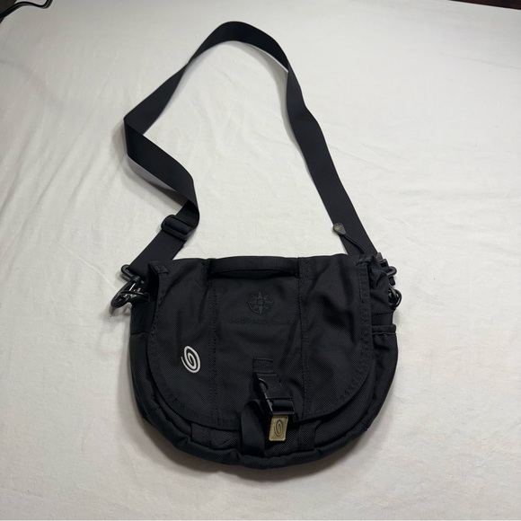 Timbuk2 XS Black Messenger Bag - Picture 1 of 16